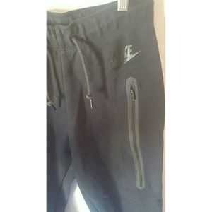 Nike joggers