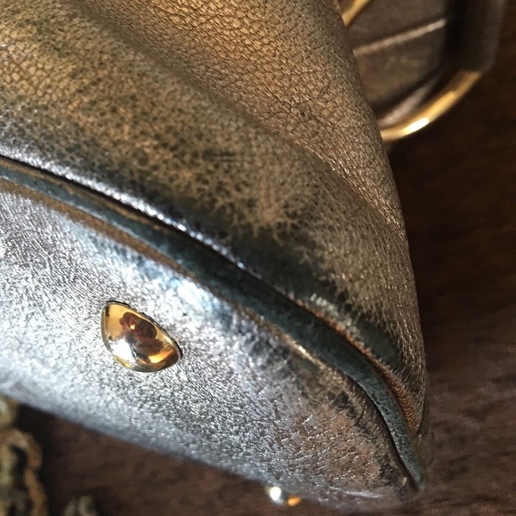 YVES SAINT LAURENT Pewter Silver Leather bag! - Picture 2 of 4
