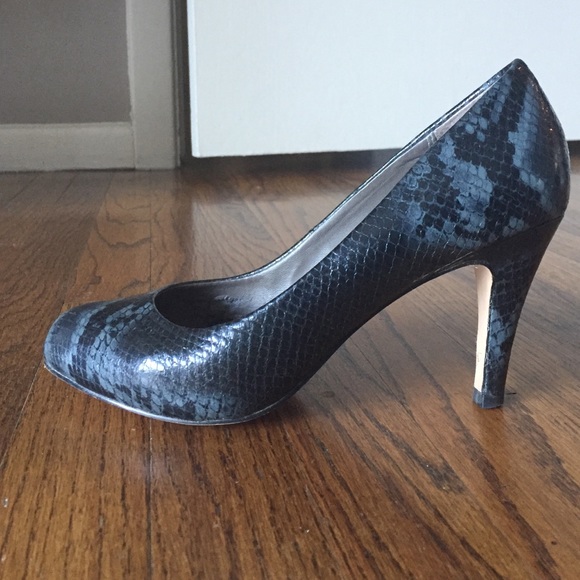 Carvela - Kurt Geiger black and gray pumps