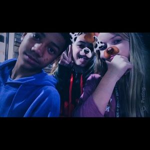 Meet your Posher, Maci