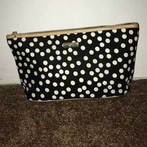 ⚫️Make Up Bag⚪️