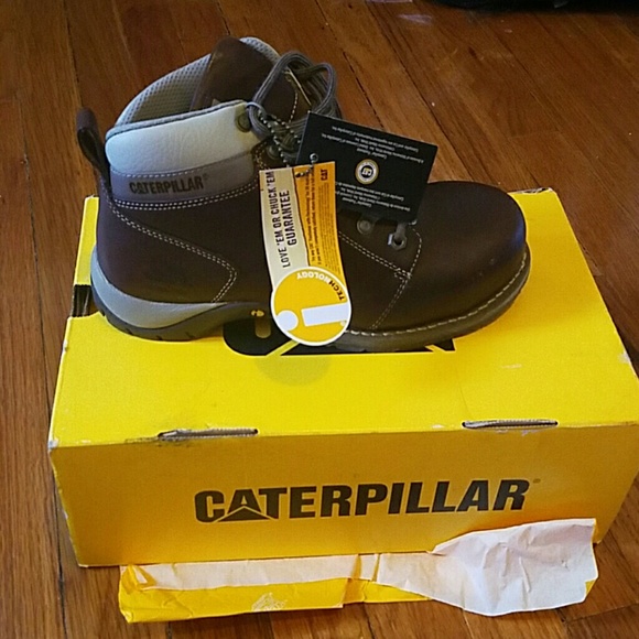 Steel toe boots