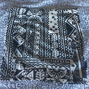 Zara tribal pattern stretchy mini skirt