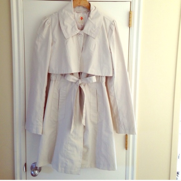 Elegant design Tulle trench coat - Picture 3 of 4