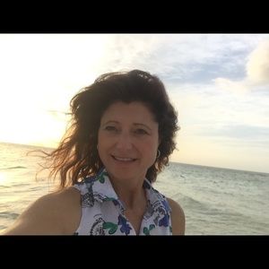 Meet your Posher, Janelle