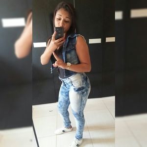 Meet your Posher, Alice