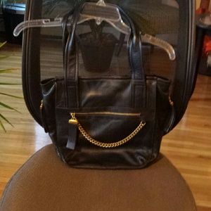 B Makowsky handbag