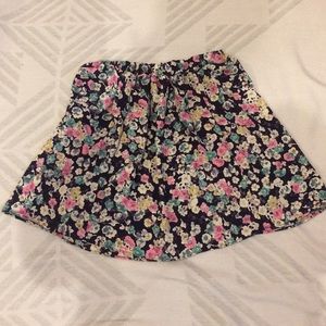 Adorable floral skirt