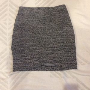 Black and white speckled pencil skirt