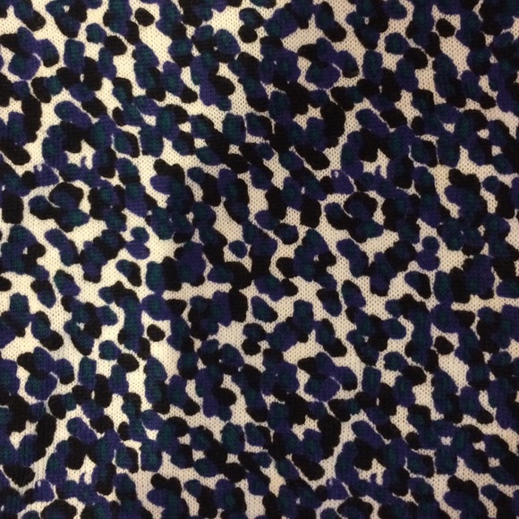 Cardigan - Picture 2 of 2
