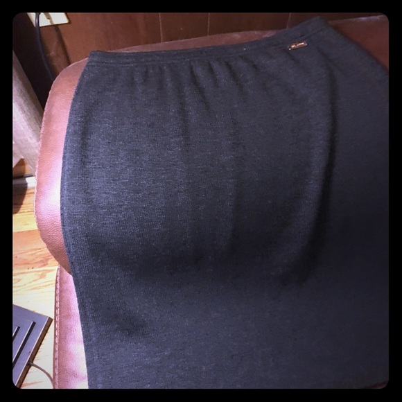 Saint John Knit Skirt!