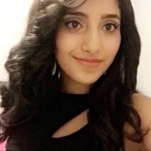 Meet your Posher, Alejandra