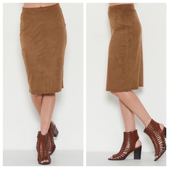 ✨LAST ONE ✨Faux suede midi skirt LOWEST PRICE - Picture 3 of 3