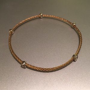 Gold bracelet