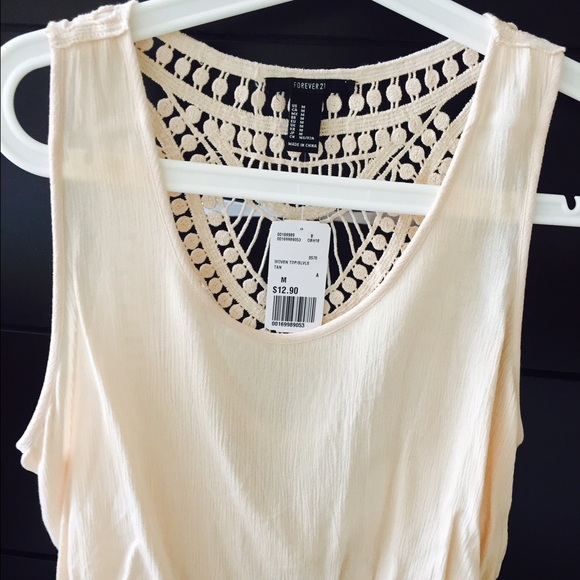 New Buttercream Woven Top