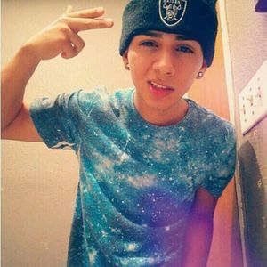 Meet your Posher, Christopher