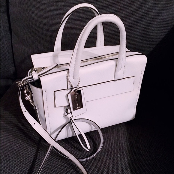 Coach small vanilla purse