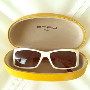SALE🎉 Etro Sunglasses with original case.