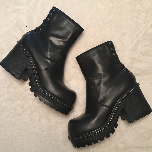 lei platform boots