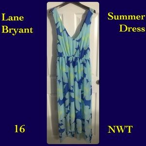 Floral Flowing Dress :::: Size 16