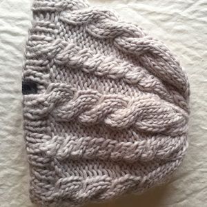 NORTH FACE WINTER HAT
