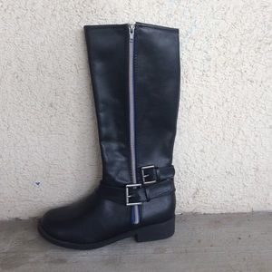 Size 4 justice brand new boots