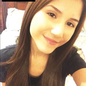 Meet your Posher, Jaclyn