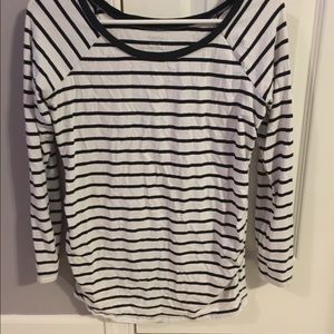 Motherhood Maternity long sleeve shirt