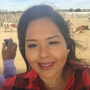 Meet your Posher, Veronica