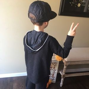 Meet your Posher, Tara