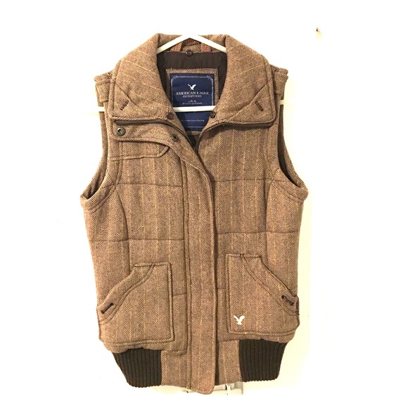 American Eagle Outfitters Jackets & Blazers - American Eagle Vest