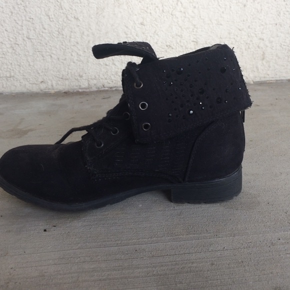 2 in 1 combat boots