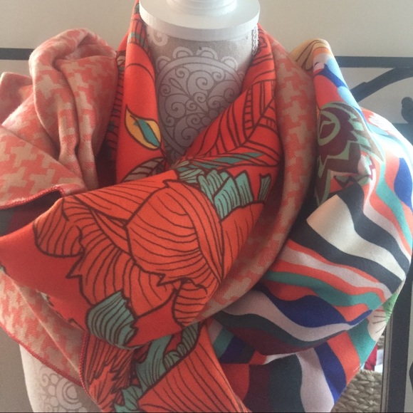 Reversible Shawl/Wrap Blanket Scarve