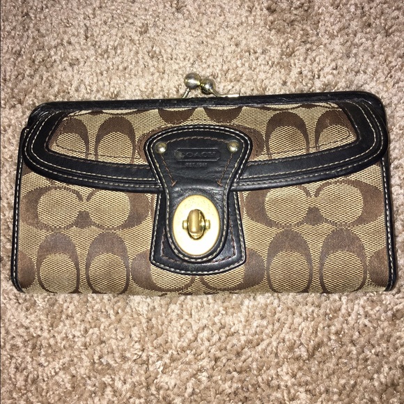 Authentic Coach Wallet