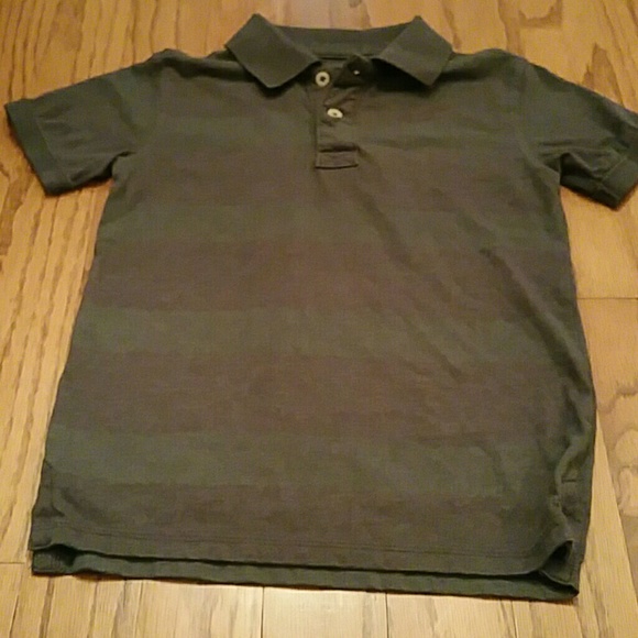 Size small boys polo