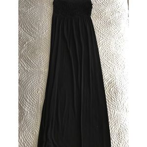 Black Maxi dress {{strapless}} with top design