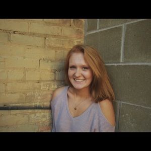 Meet your Posher, Hannah