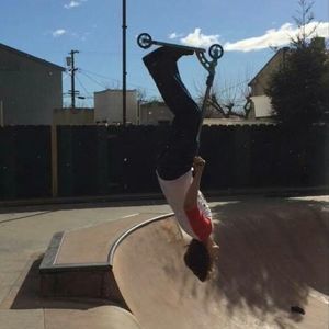 Meet your Posher, Troy