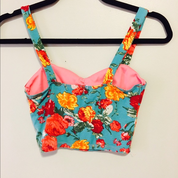 Crop too tank floral - Picture 2 of 4