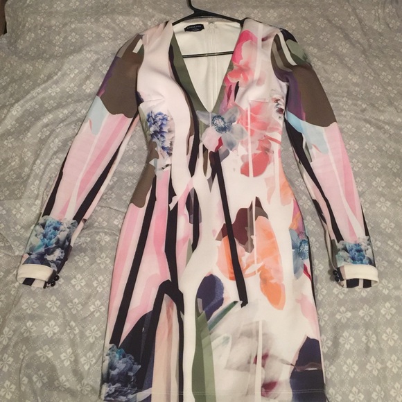 Bebe Floral Long Sleeve Mini Dress