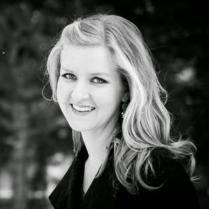 Meet your Posher, Lydia