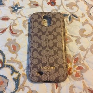 Cell phone case