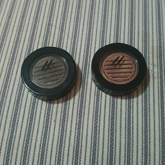 2 Ardency Inn Modster Manuka Honey Pigments