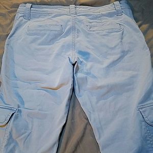 American Eagle Cargo Capris