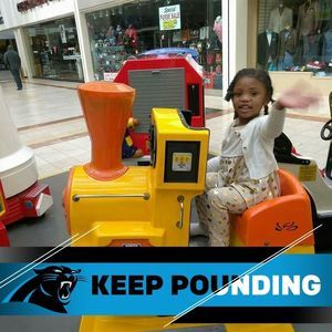 Meet your Posher, Cymone