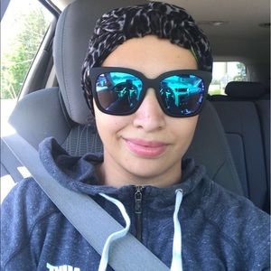 Meet your Posher, Imane