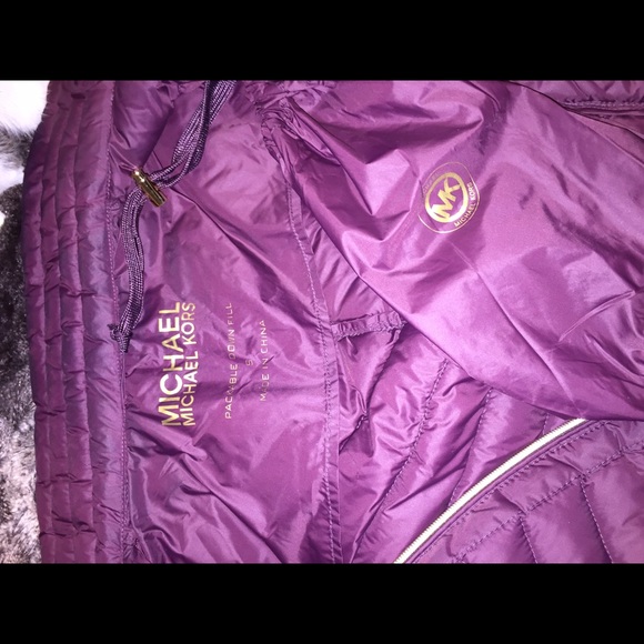 💥FLASH SALE💥Michael Kors packable puffer coat - Picture 3 of 4