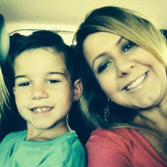 Meet your Posher, Angela - Picture 1 of 1