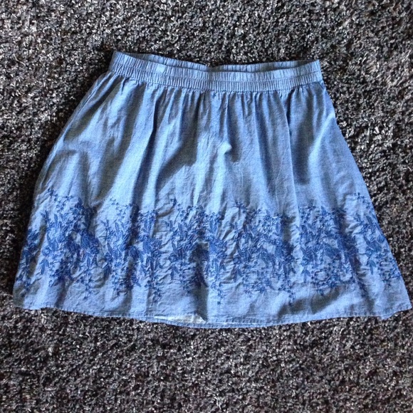 Soft chambray embroidered skirt