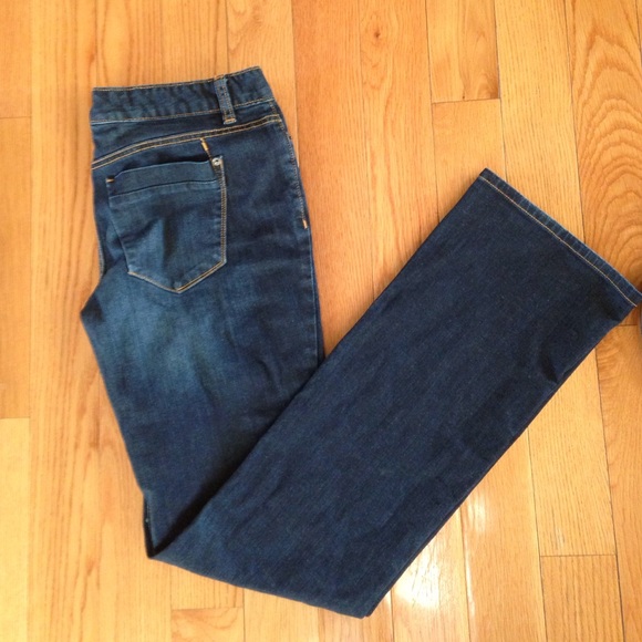 FINAL PRICE Mossimo 10 Long Curvy Bootcut Jeans